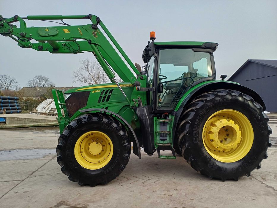 John Deere 6210R z H360