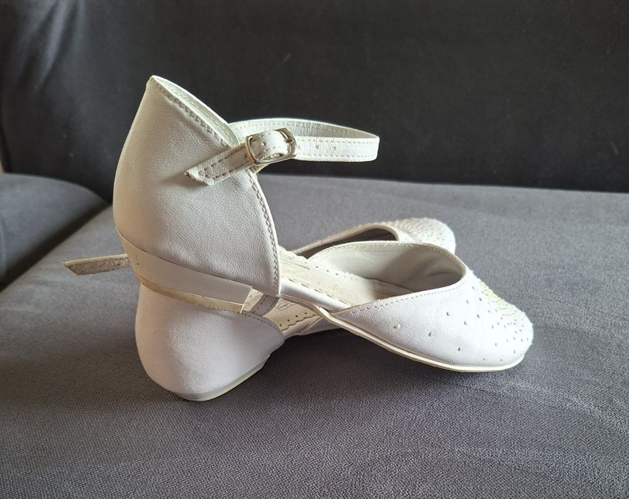 Dziewczęce buty do komunii Zarro rozm 33