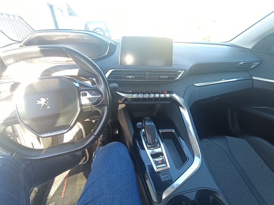 Peugeot 3008 Allure Caixa Automática 8 Velocidades