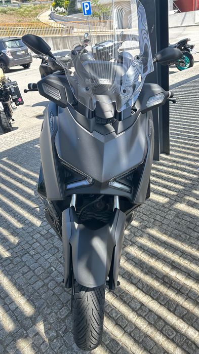 Yamaha X Max 300 tech + topo de gama