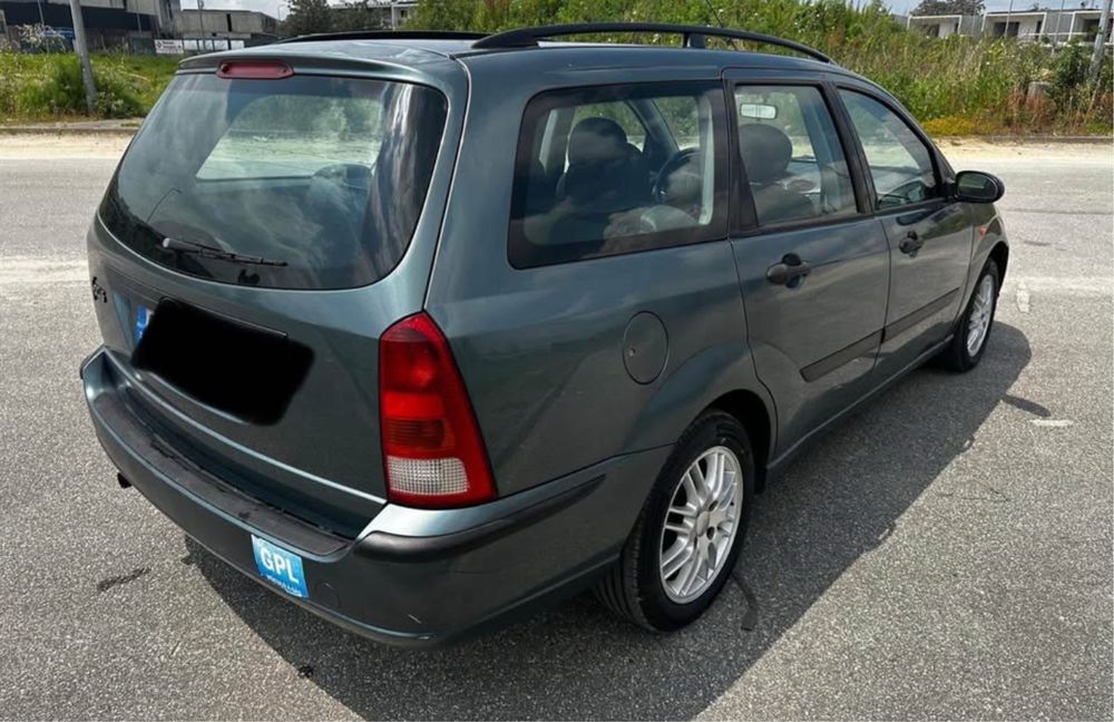 Ford focus  GPL 2002