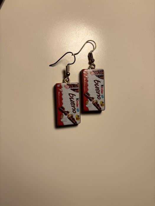 Kolczyki - Kinder Bueno