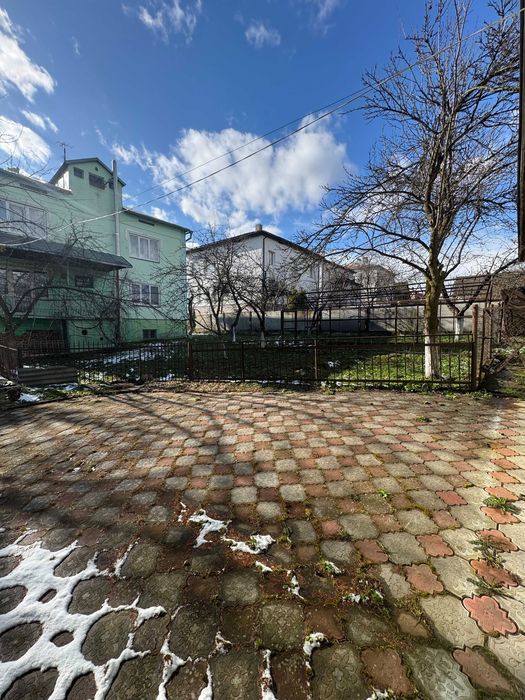 Продаж окремостоячого будинку в Перемишлянах.