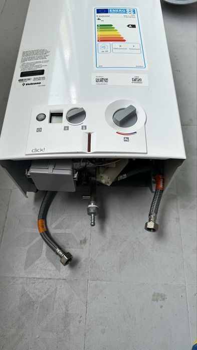 Esquentador 11 Lt Vulcano, acende com pilhas