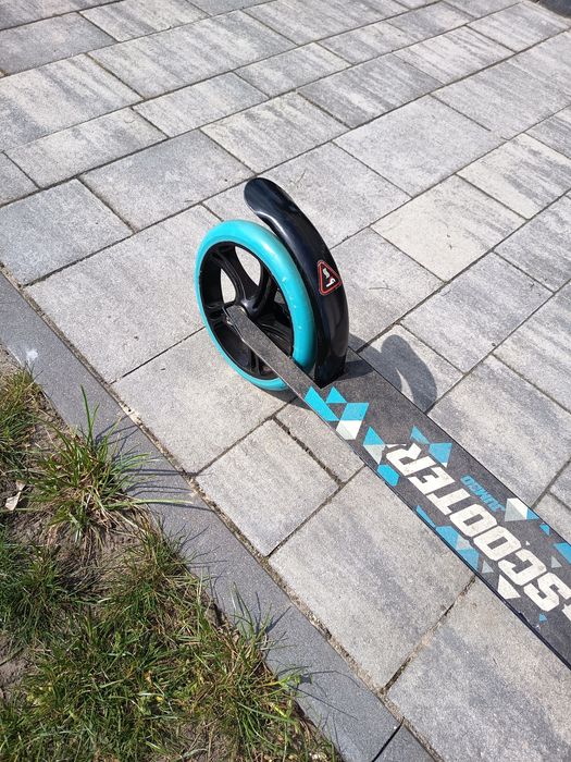 Hulajnoga w dobrym stanie