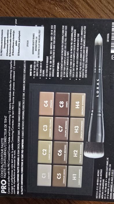 LORAC PRO Conceal/Contour Palette + Pędzel - Kupiona w Douglas z