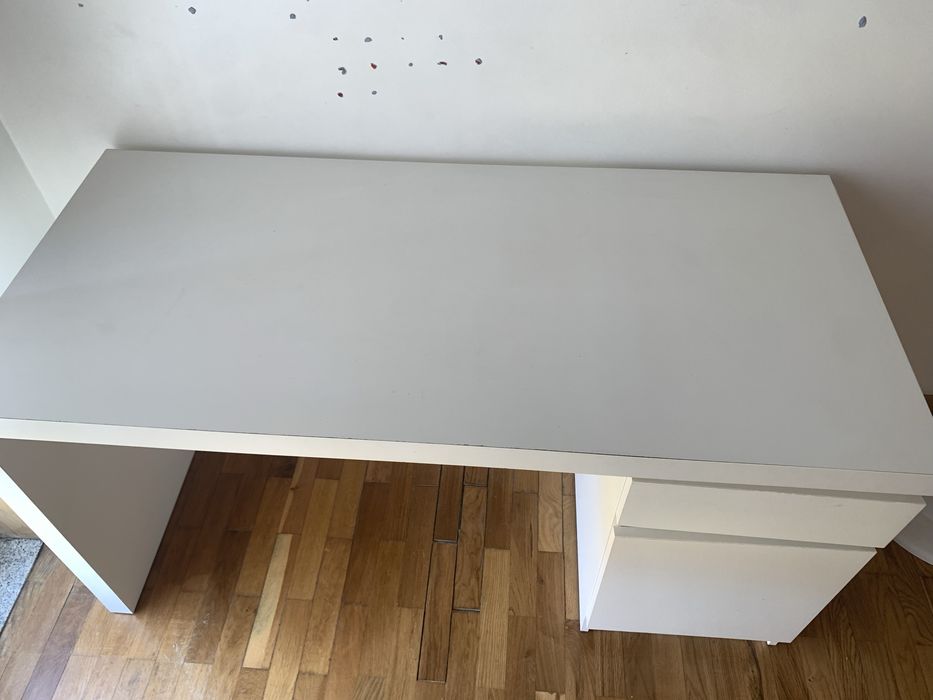 Secretária MALM IKEA - escrivaninha64285456495105121