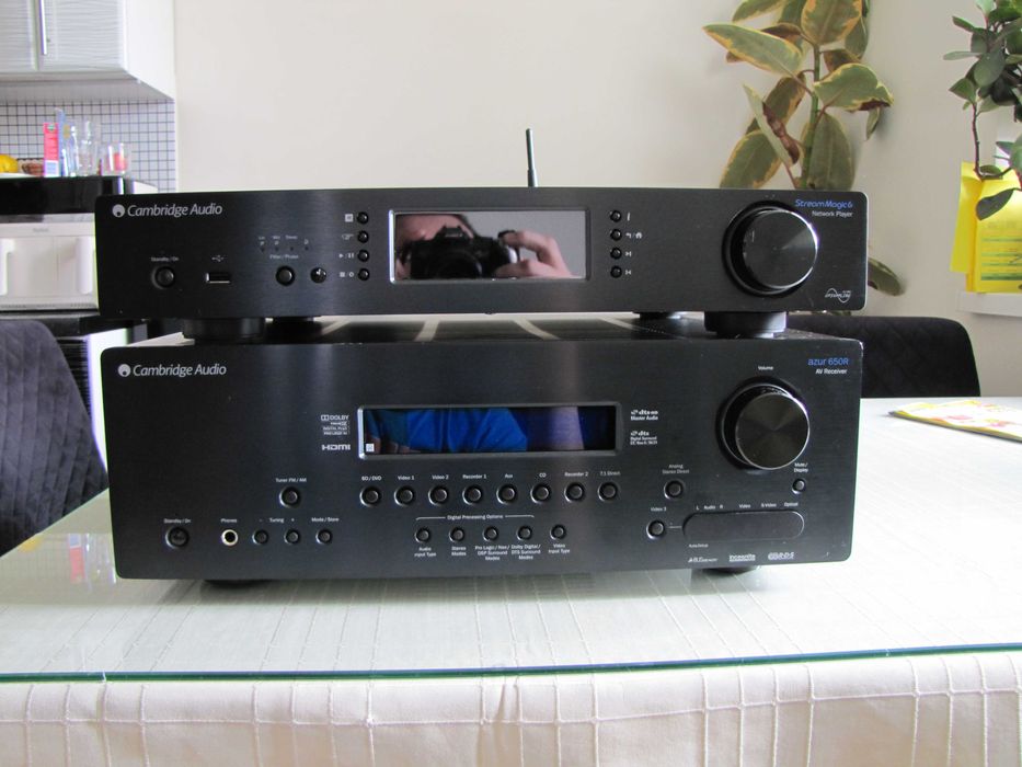 Amplituner Cambridge Audio Azur 650R