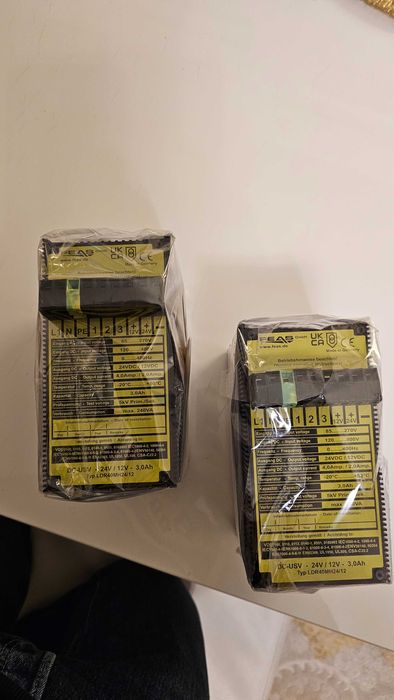 Zasilacz z buforowaniem wyjściowym