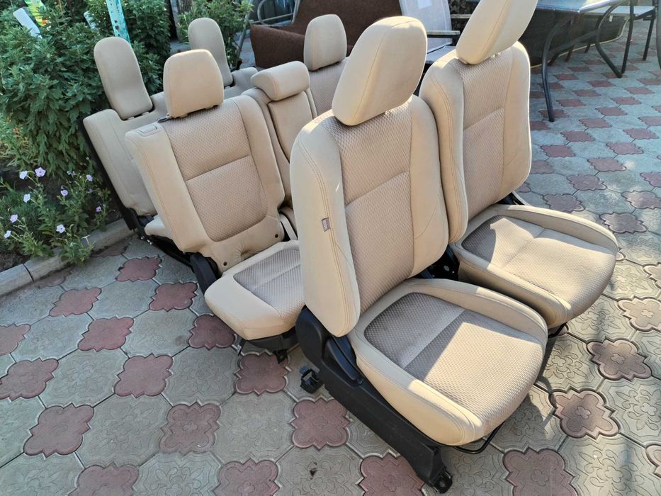 Сидіння салон 7 місць Mitsubishi Outlander 2017р.