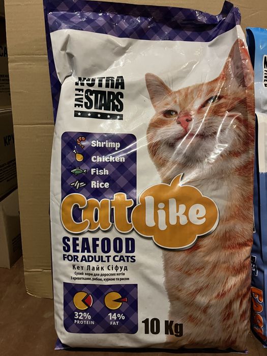 Корм для котов и собак