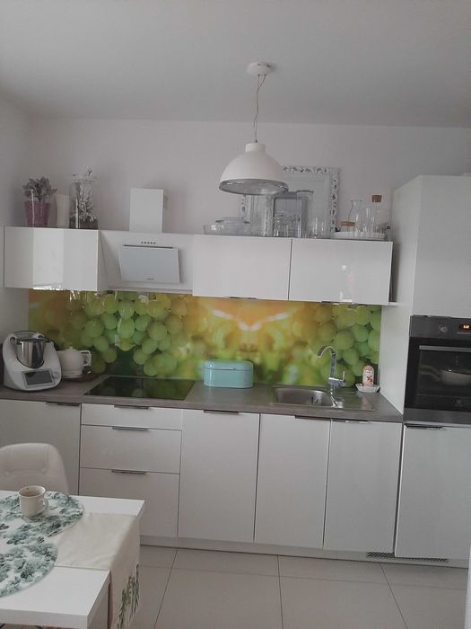 Kawalerka z balkonem z miejscem postojowym