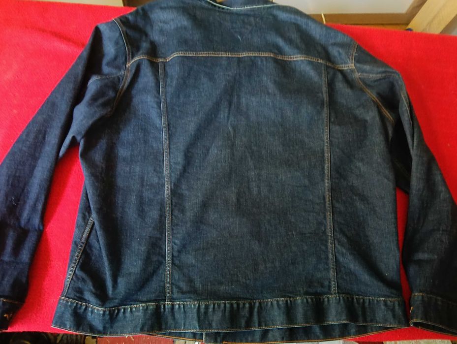 TOMMY HILFIGER Kurtka jeansowa Dla dużego Pana  r.4XL Polecam.Nowa