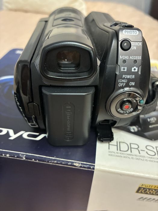 Відеокамера Sony в коробці з сумкою