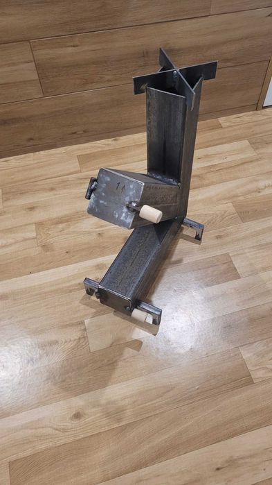 Piecyk rakietowy kompaktowy