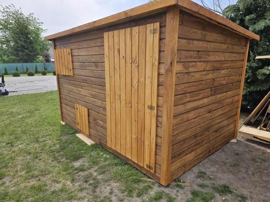 Kurnik drewniany  domek