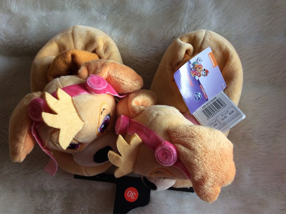Sapatilhas e pantufas Patrulha Pata t30 e 31 mochila/peluche