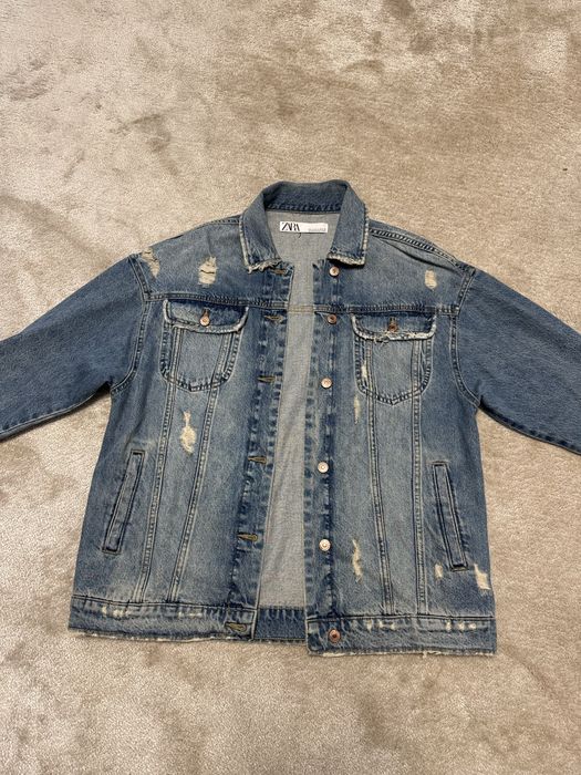 Жіноча джинсова куртка Zara розмір М оверсайз