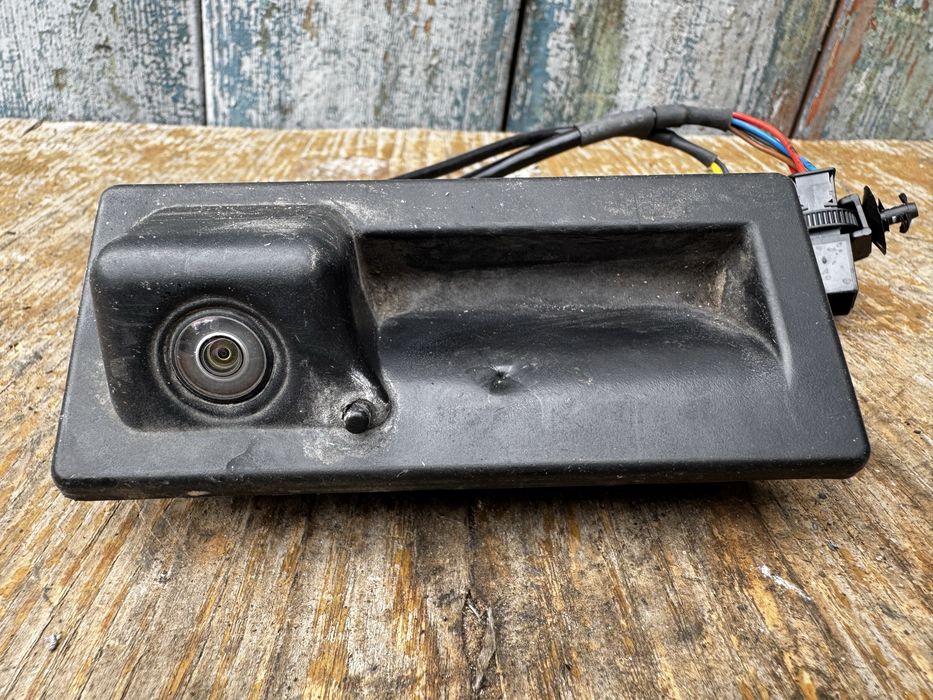 Камера заднего вида Volkswagen Tiguan