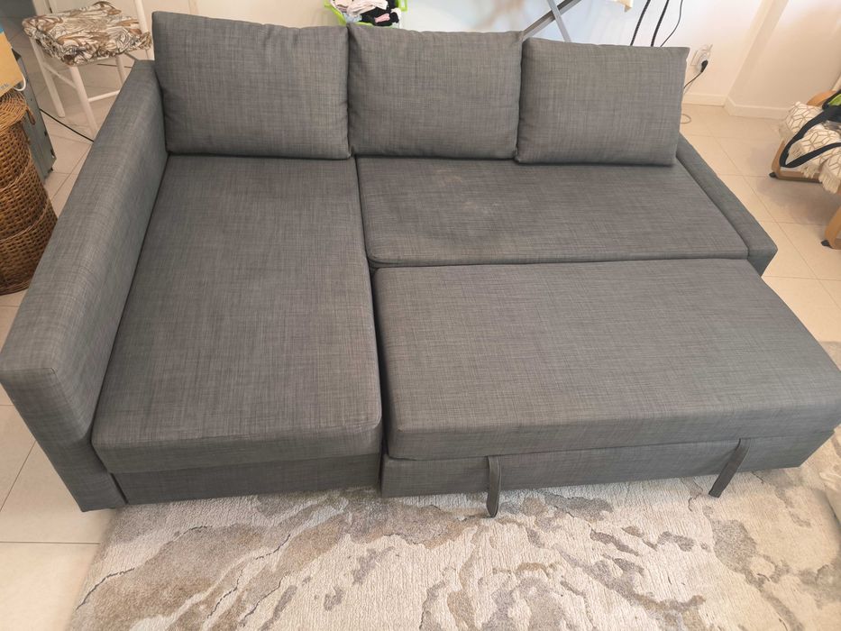 Sofá-cama IKEA FRIHETEN cinzento com chaise e arrumação