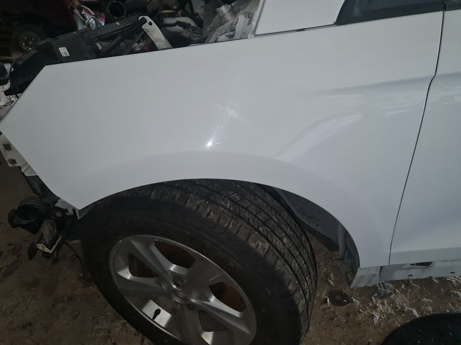 Крило Ford Edge R/L 2015-2024