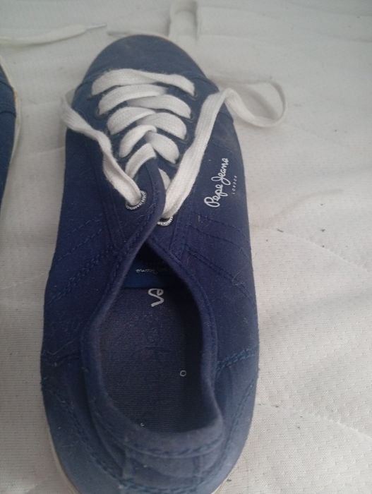 Para butów trampki rozmiar 40, czytaj opis.