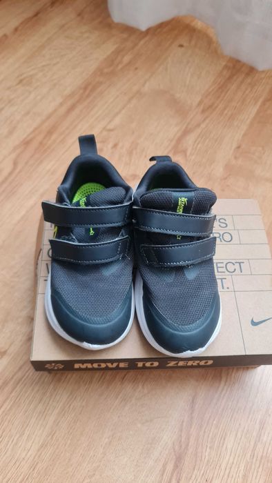 2 pares de sapatilhas Nike Star Runner Criança n.º 26