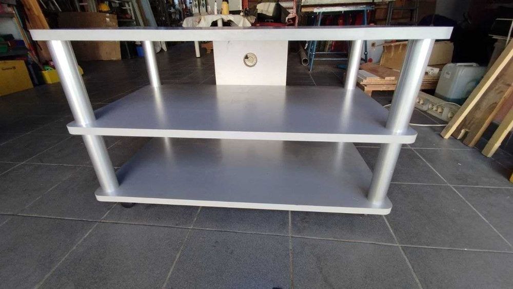 Móvel de TV e Hi-Fi com Rodas – Excelente Estado