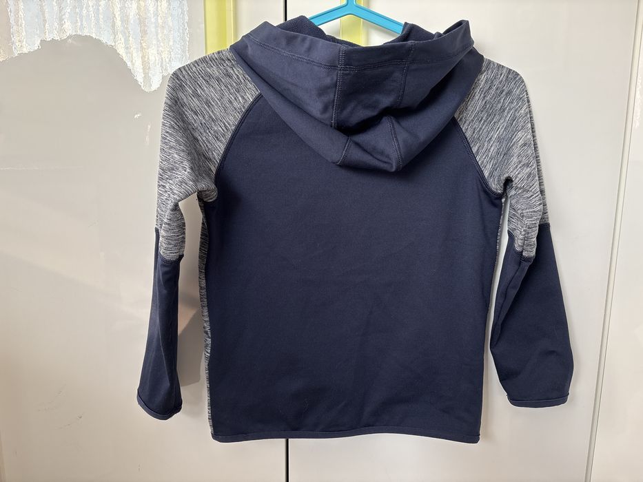 Bluza Decathlon r. 125-132 (8 lat)
