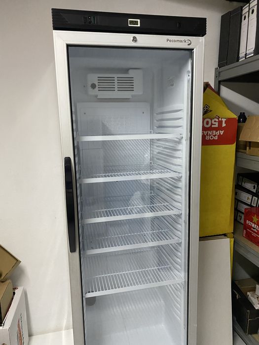 Arca vertical frigorifica