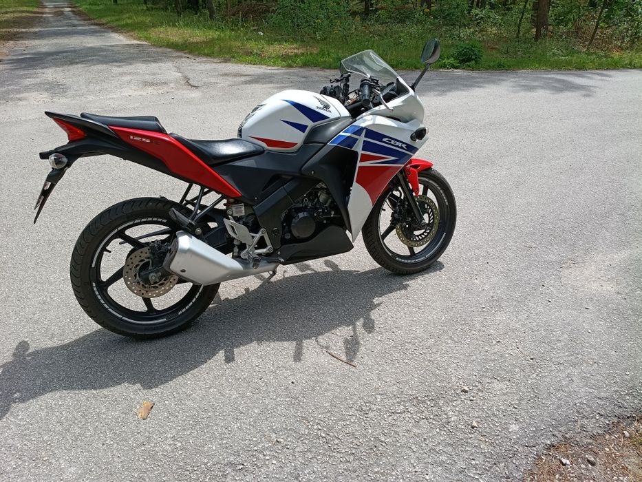 Honda CBR 125 kat A i B