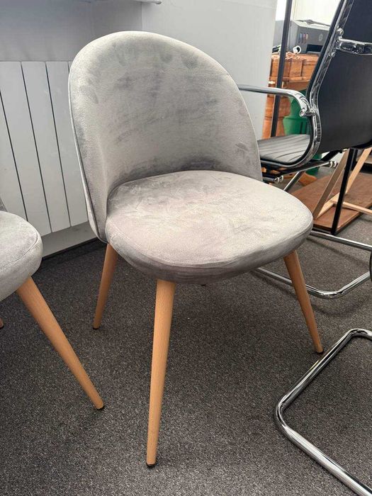 стільці офісні обідні для кафе дому крісла дивани