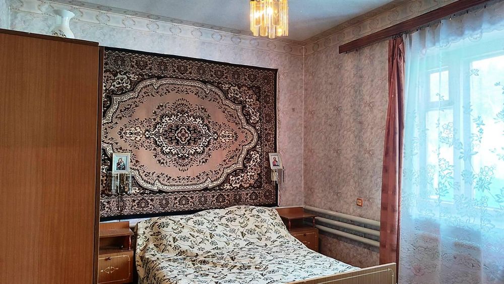 Добротний будинок у селі Тернова — простір, затишок і родючі землі!