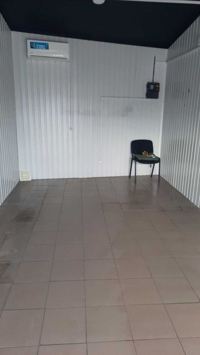 Оренда магазину, ринок ВІСЛА раен музикалка  центральний ряд 17,5 м.кв