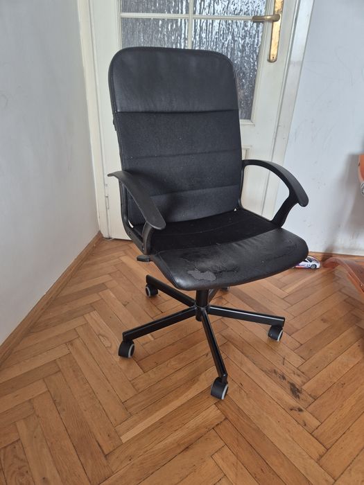 Krzesło biurowe – 30 zł