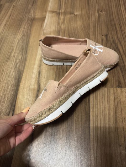 Espadyle calvin klein