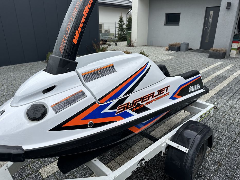Skuter wodny YAMAHA Super Jet 700