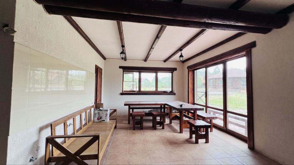 Продаж готельно-ресторанного спа комплексу в Сухолуччі