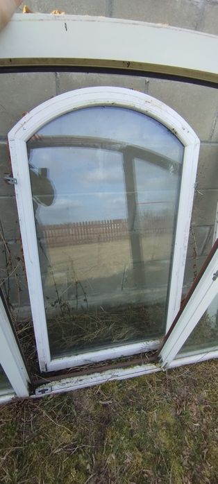 Okno plastikowe braz