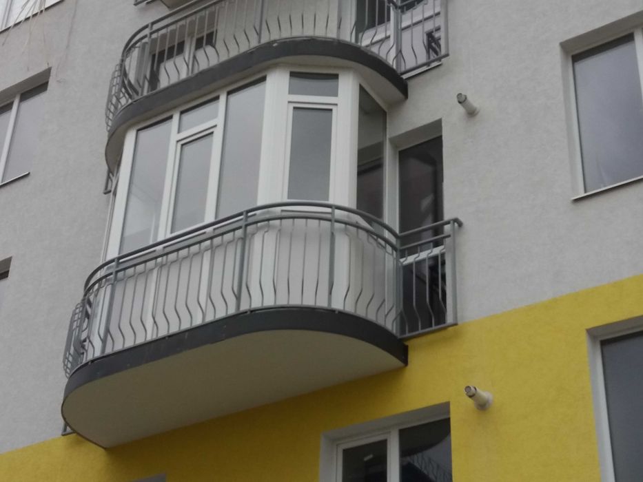 Пластикові вікна. Двері. Балконні рами.