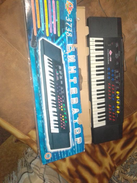 Синтезатор дитячий