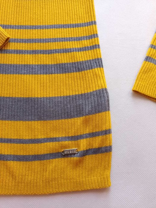 GUESS damski sweter golf z wycięciem
