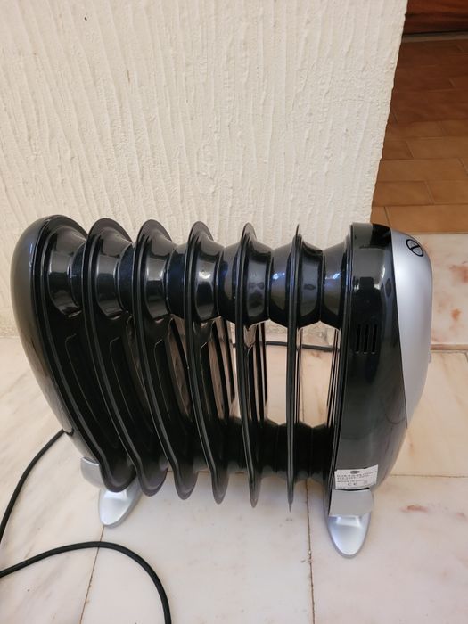 Aquecedor de 800 watts.