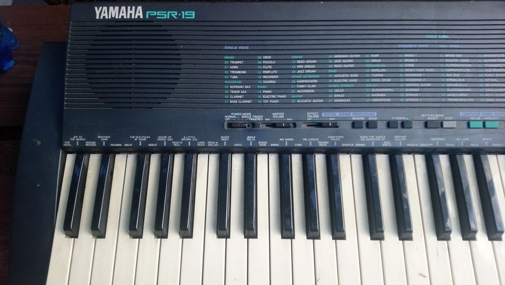 Keyboard Yamaha psr 19
