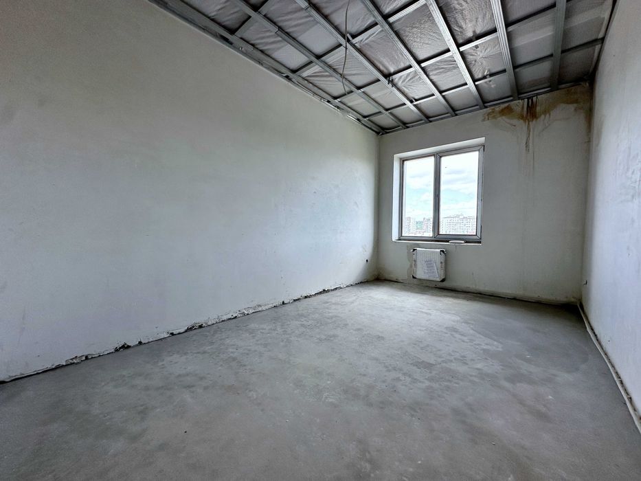 Продаж 6-кімнатної дворівневої квартири вул. Коциловського 13