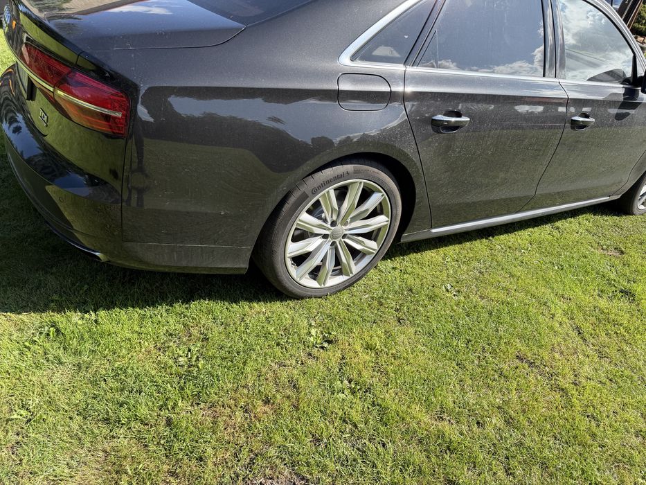 Audi a8d4 lift uszkodzony silnik.