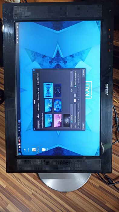 Монитор ASUS PW191A / PW191 (с динамиками)  Разрешение экрана 1440 х 900