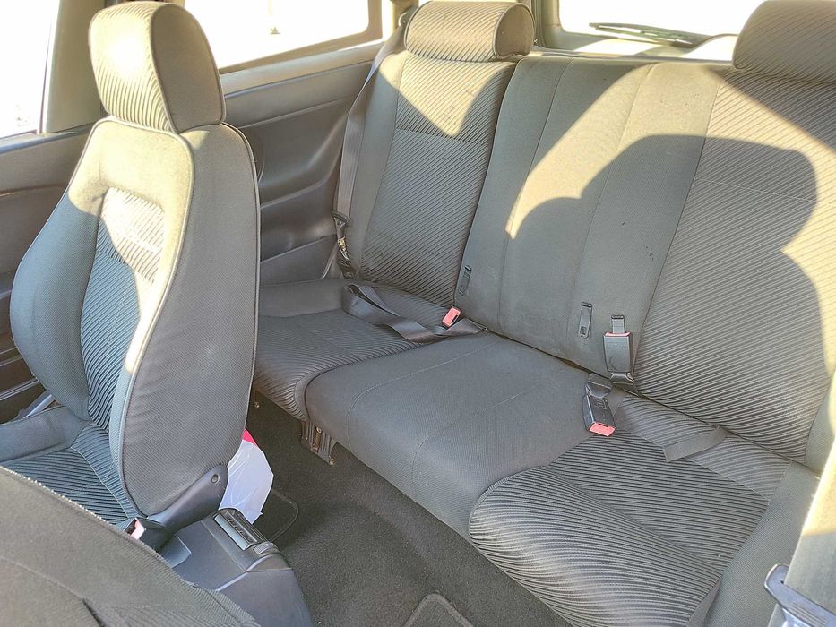 Alfa Romeo 145 1.9 JTD foto 5