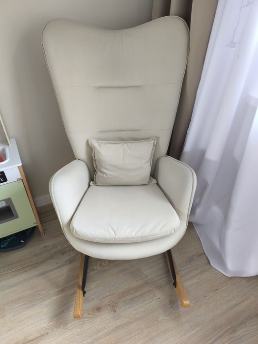 Fotel bujany wysoki