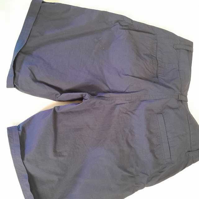 Calções azuis Benetton